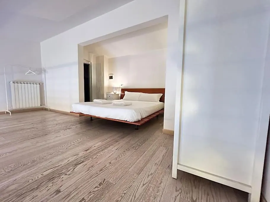 L'Insolita 28 By Florencehospitality Com Apartment Florence