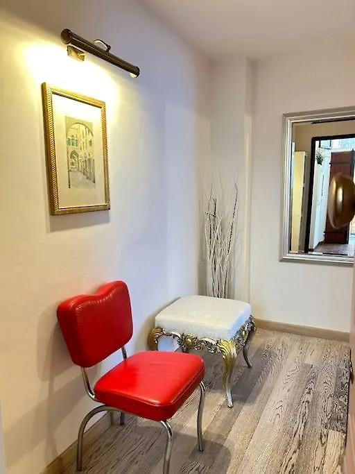 Apartment L'Insolita 28 By Florencehospitality Com
