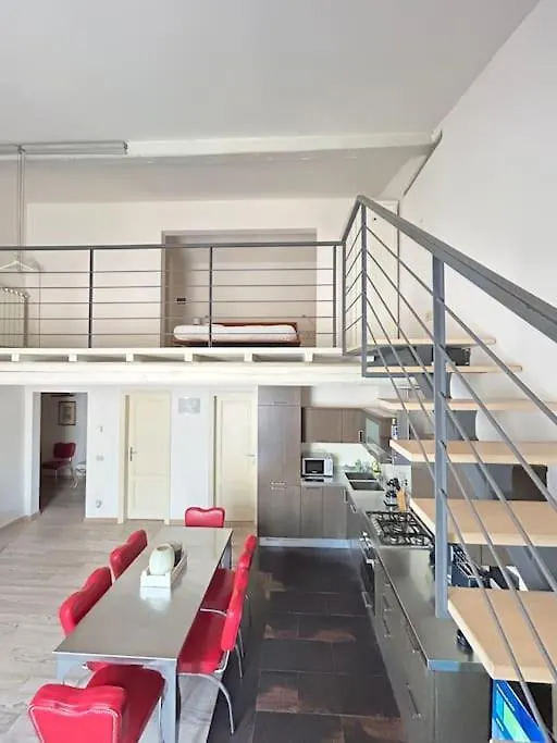 L'Insolita 28 By Florencehospitality Com 0*, Firenze